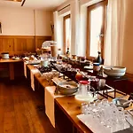& Gasthof Lowen 4* Ulm