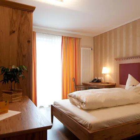 & Loewen Ξενοδοχείο